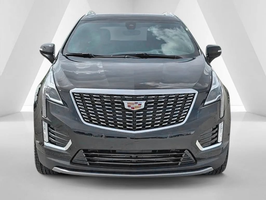 New 2026 Cadillac XT5 Premium Luxury w/ LPO, Floor Liner Package AWD/4WD image 2