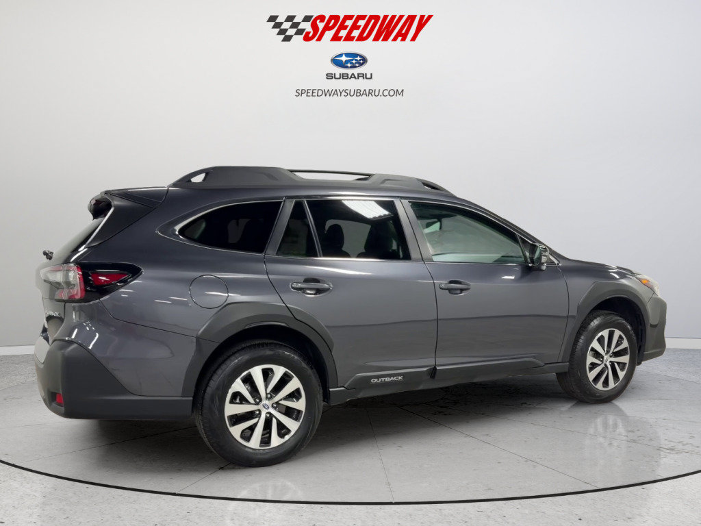 Certified 2025 Subaru Outback Premium AWD/4WD image 5