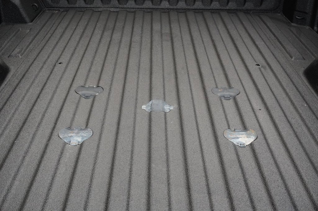 Used 2024 Chevrolet Silverado 2500 W/T image 28