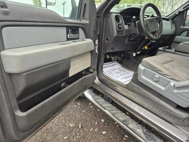 Used 2014 Ford F150 STX w/ Equipment Group 201A Mid AWD/4WD image 9