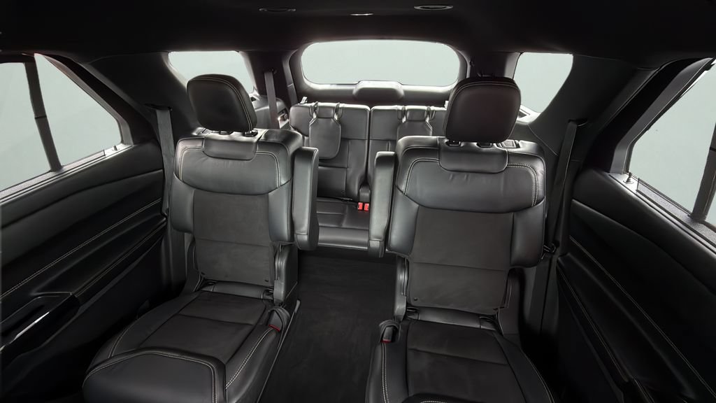 Used 2022 Ford Explorer ST AWD/4WD image 11