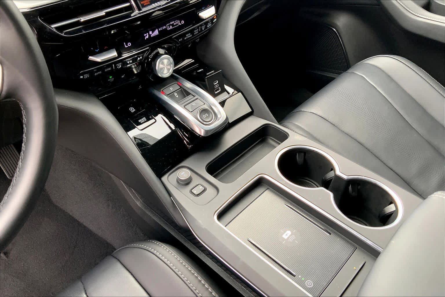 Used 2026 Acura MDX w/ Technology Package FWD image 16