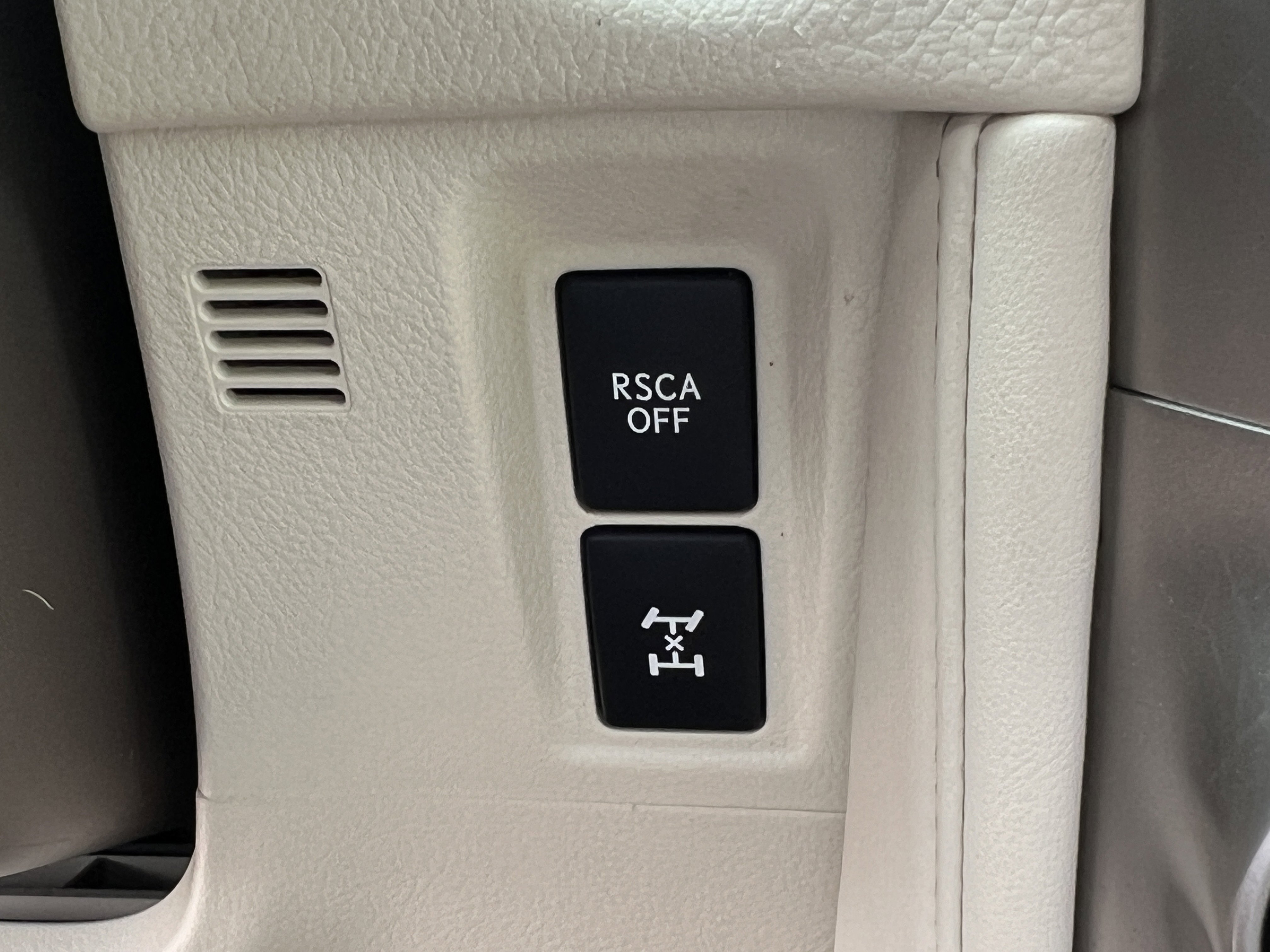 Used 2013 Lexus GX 460 w/ Comfort Plus Pkg image 20