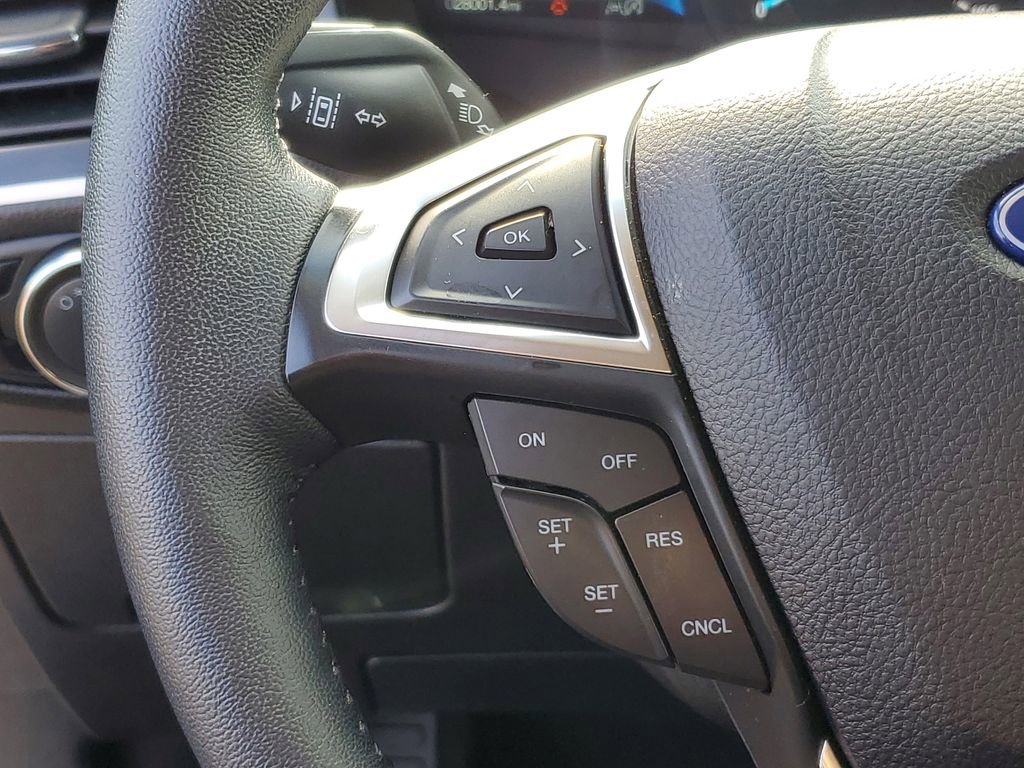 Used 2024 Ford Edge SEL w/ Convenience Package image 13