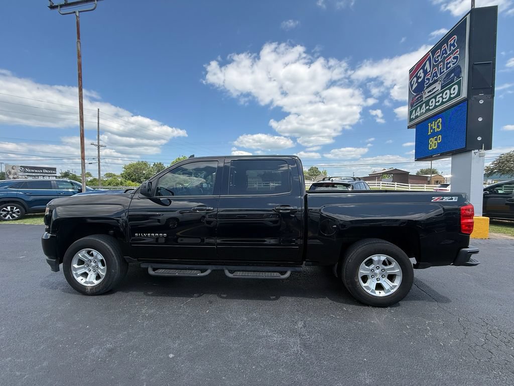 Used 2017 Chevrolet Silverado 1500 LT w/ All Star Edition AWD/4WD image 8