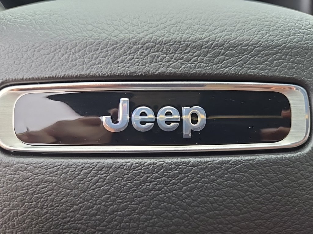 New 2026 Jeep Compass Latitude AWD/4WD image 95