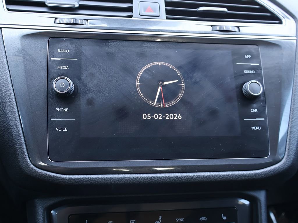 Used 2023 Volkswagen Tiguan SE FWD image 39