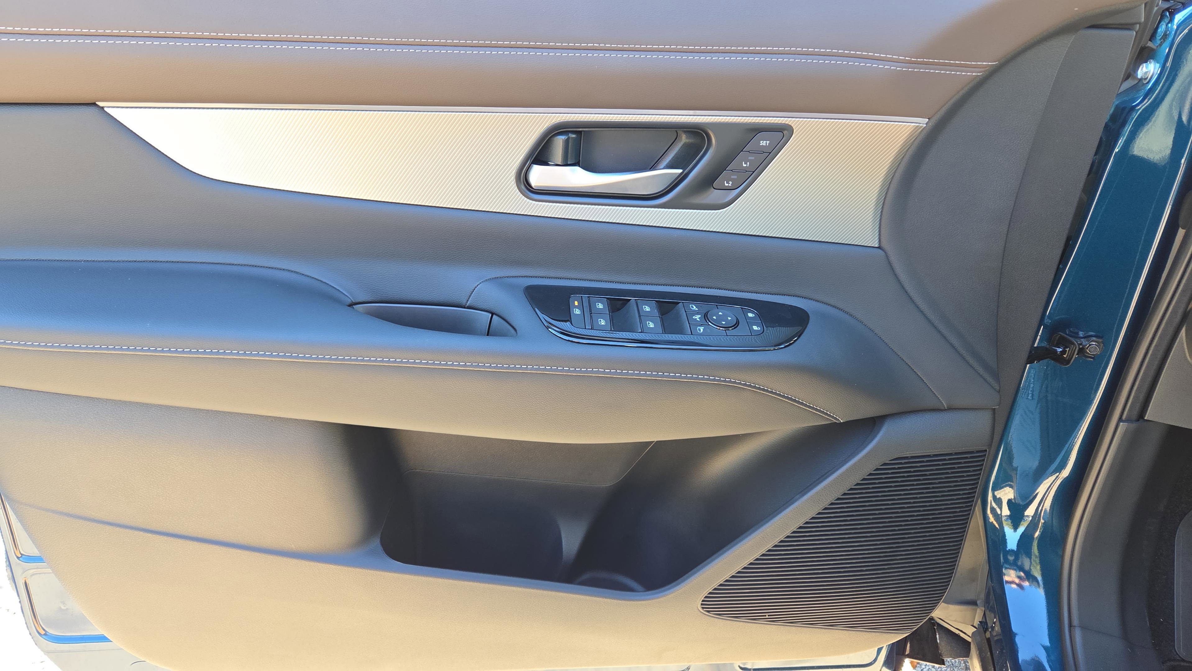 New 2026 Nissan Murano Platinum image 17