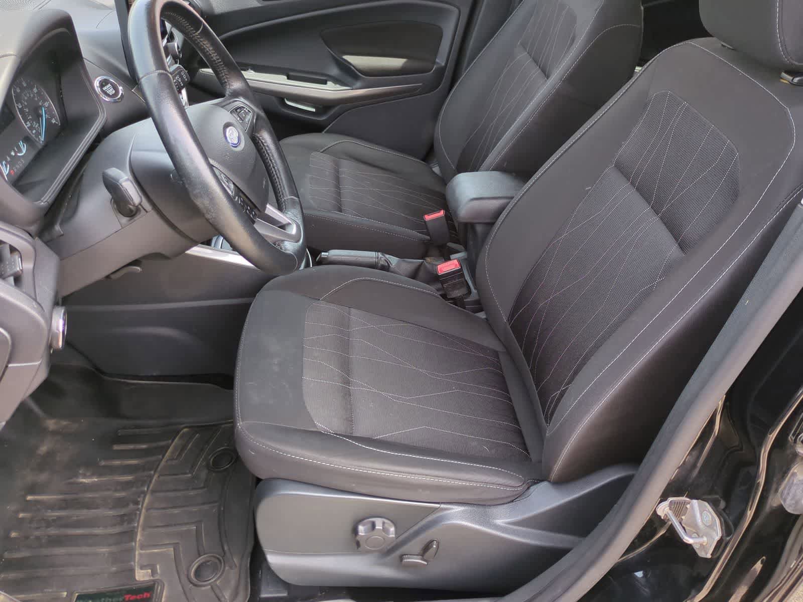 Used 2020 Ford EcoSport SE w/ SE Convenience Package FWD image 16