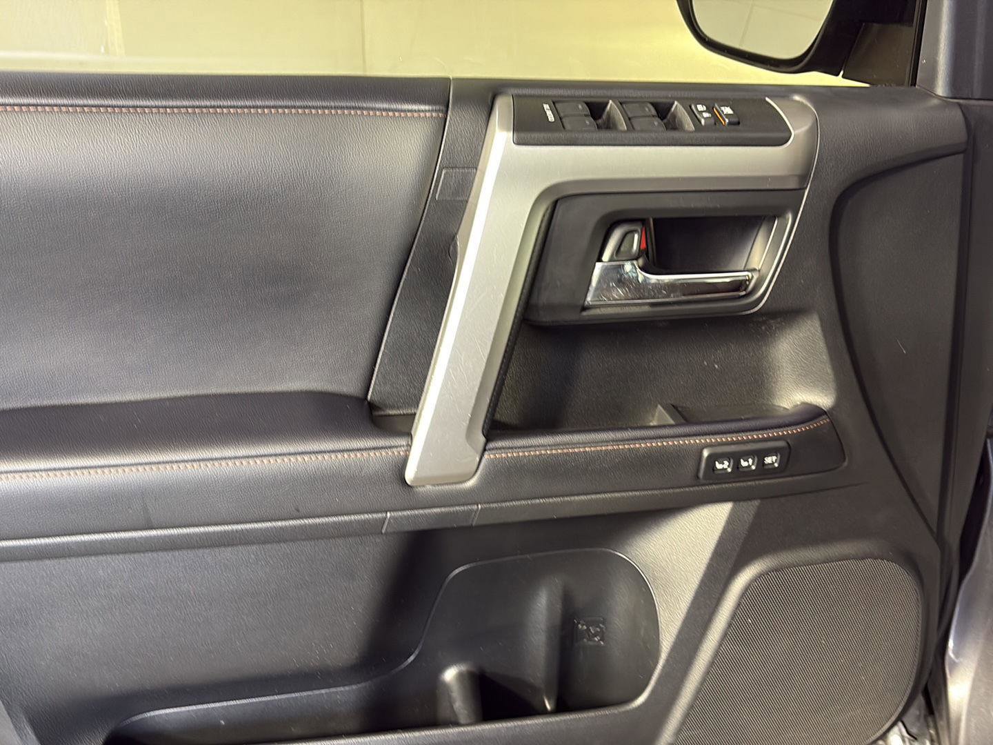 Used 2023 Toyota 4Runner Limited image 24