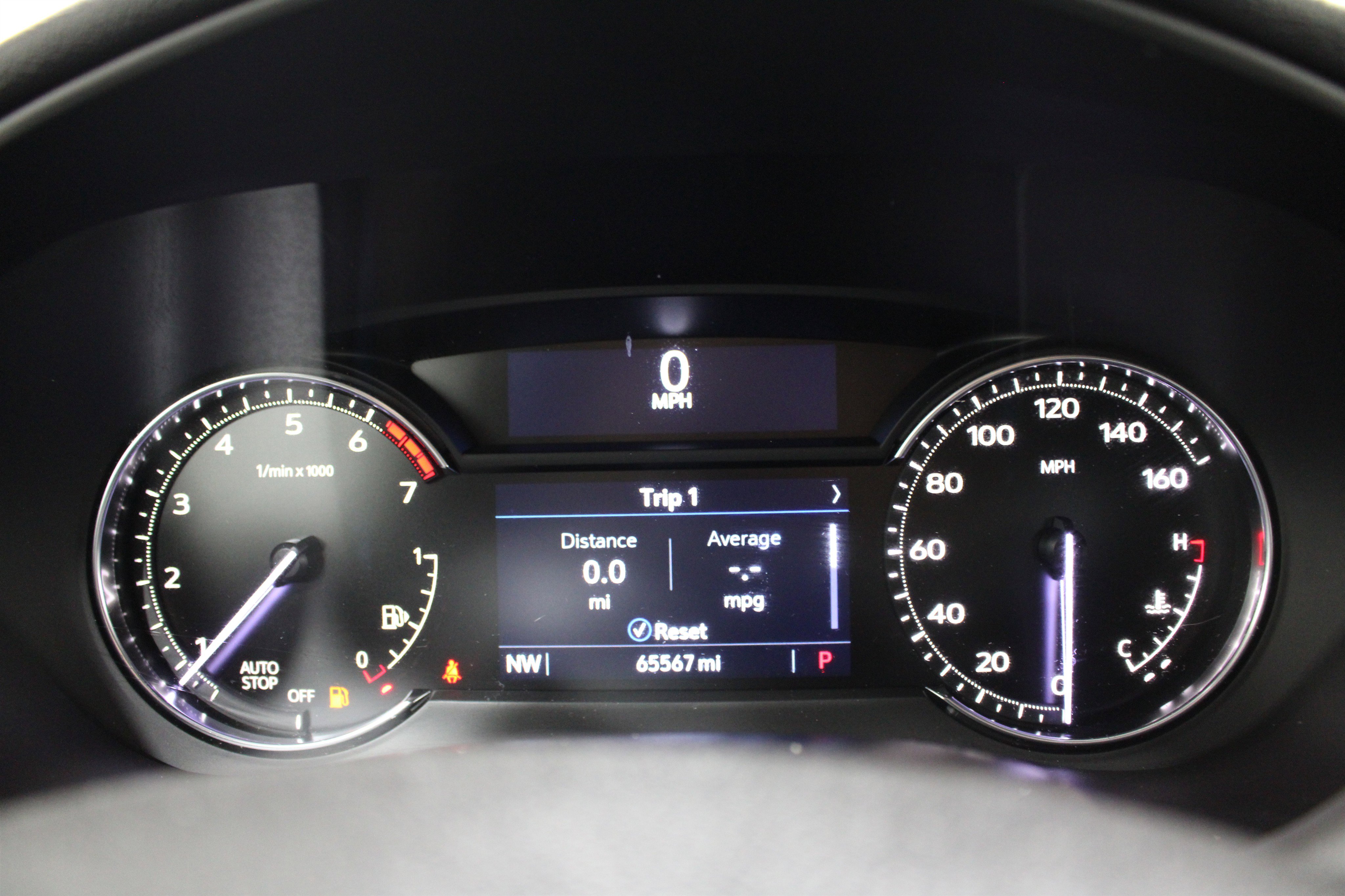 Used 2021 Cadillac XT4 Premium Luxury image 15