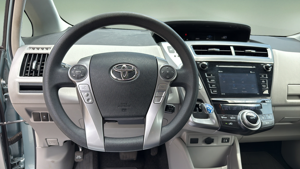 Used 2016 Toyota Prius V Three FWD image 20