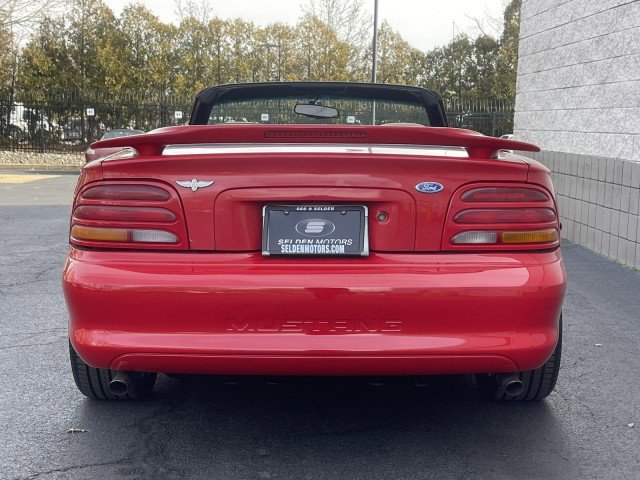 Used 1994 Ford Mustang GT RWD image 16
