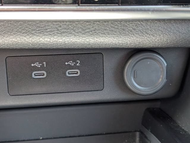 Used 2025 Nissan Rogue SV AWD/4WD image 34