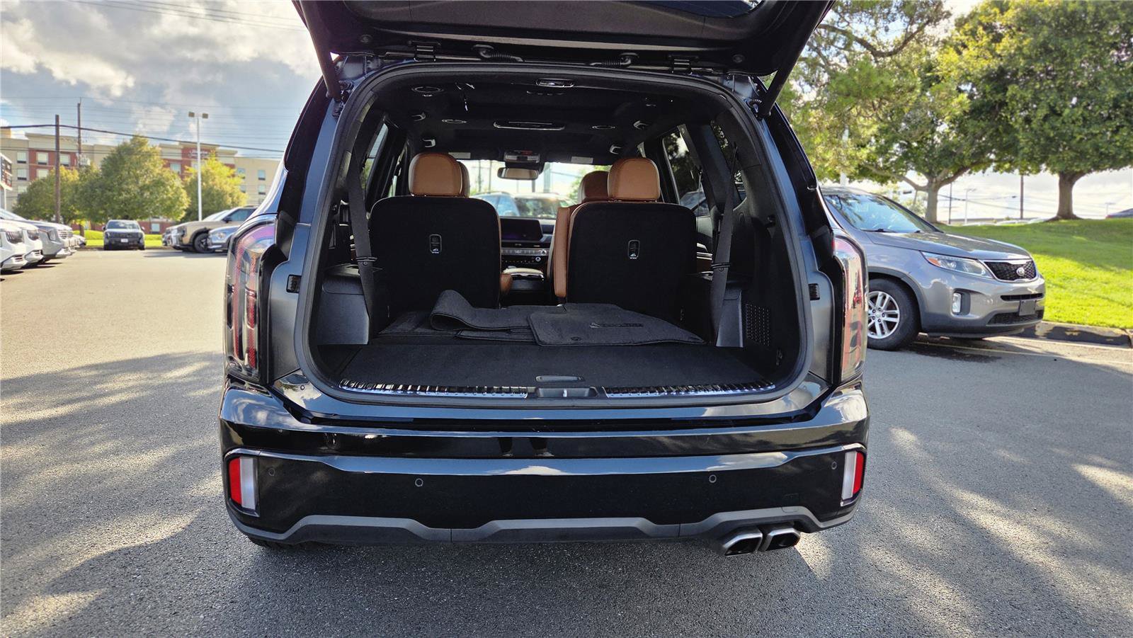 Certified 2024 Kia Telluride SX X-Line AWD/4WD image 5