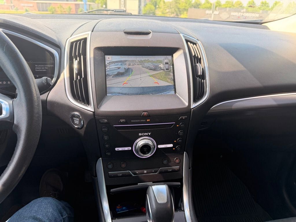 Used 2017 Ford Edge Titanium w/ Equipment Group 302A AWD/4WD image 16