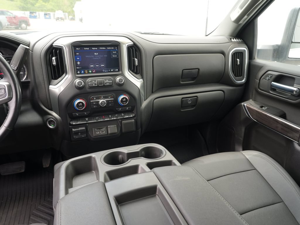 Used 2022 Chevrolet Silverado 3500 LTZ AWD/4WD image 22