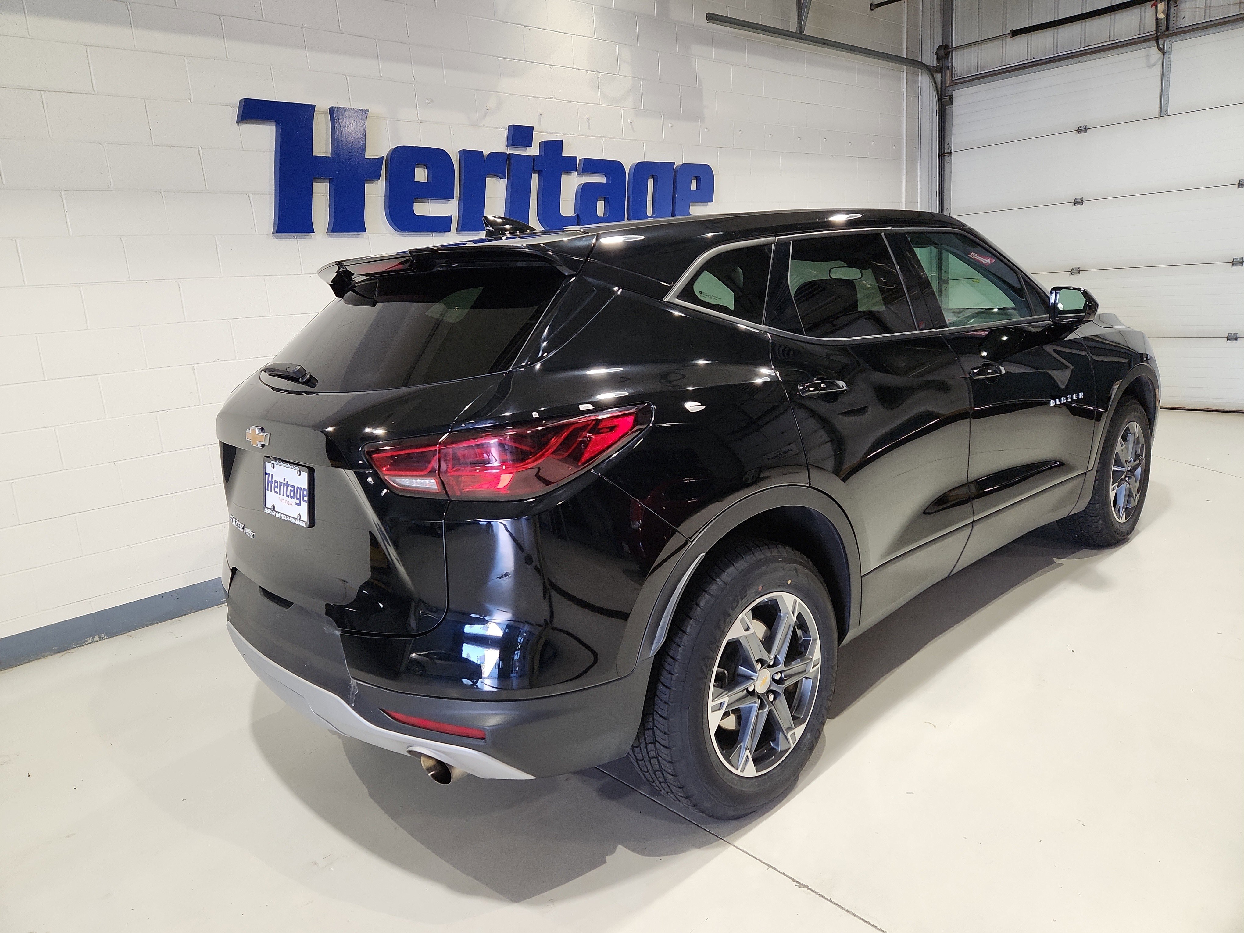 Used 2025 Chevrolet Blazer LT image 27