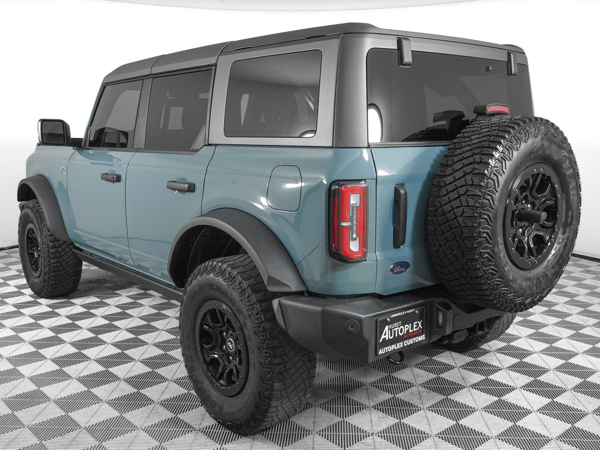 Used 2023 Ford Bronco Wildtrak AWD/4WD image 6