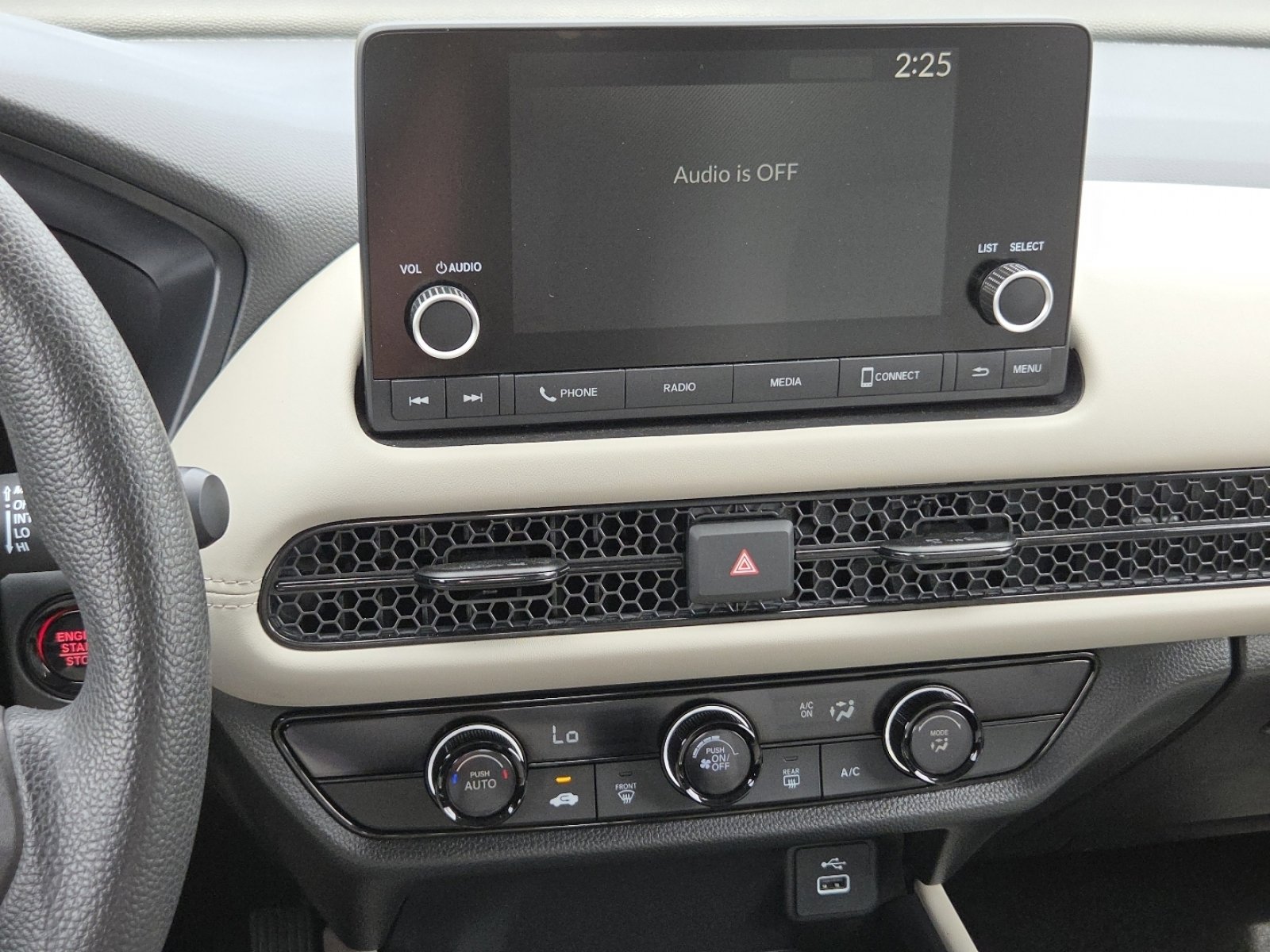 Certified 2025 Honda HR-V LX image 29