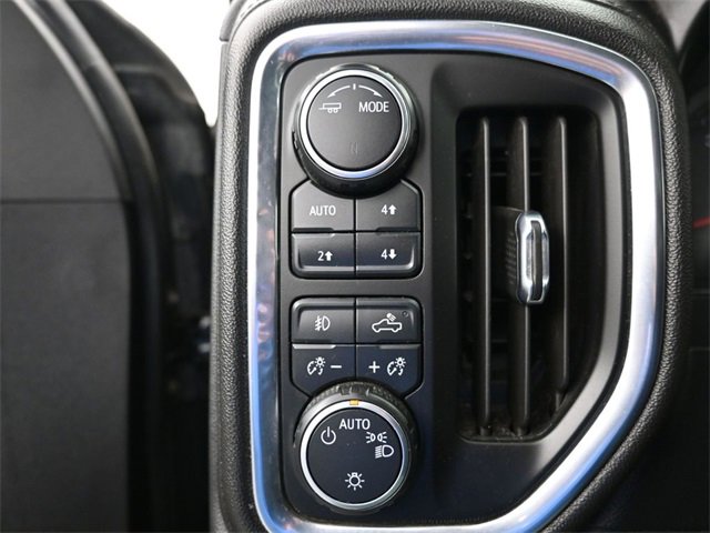 Used 2020 Chevrolet Silverado 1500 RST image 14