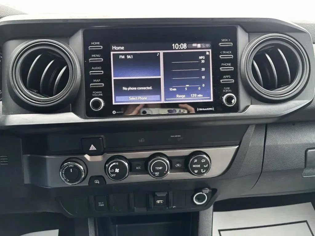 Used 2020 Toyota Tacoma SR image 16