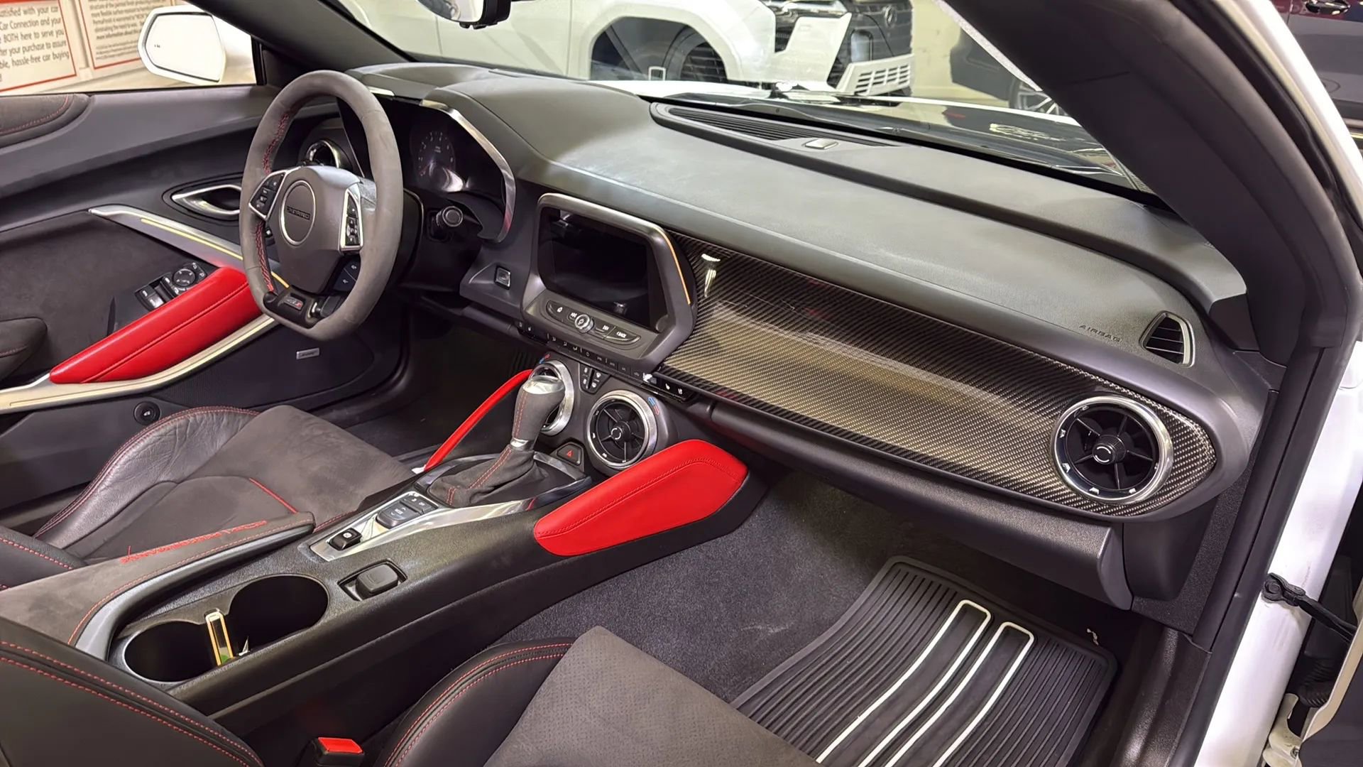 Used 2022 Chevrolet Camaro ZL1 image 25