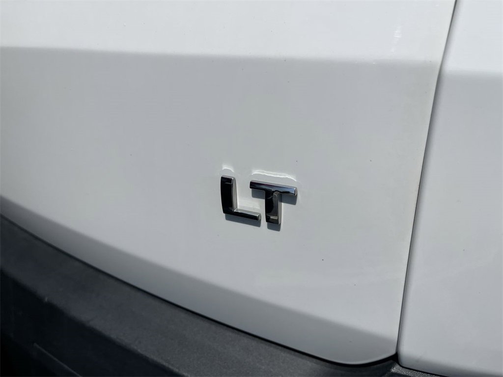 Used 2022 Chevrolet Traverse LT image 7