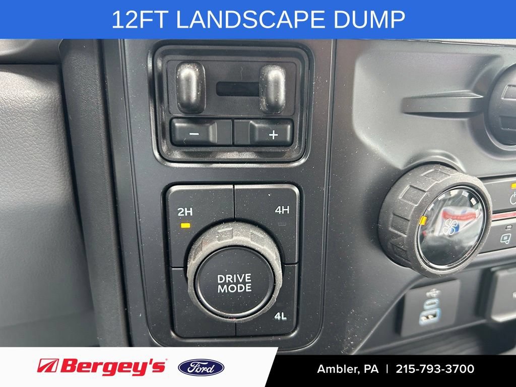 New 2026 Ford F550 4x4 Crew Cab image 19