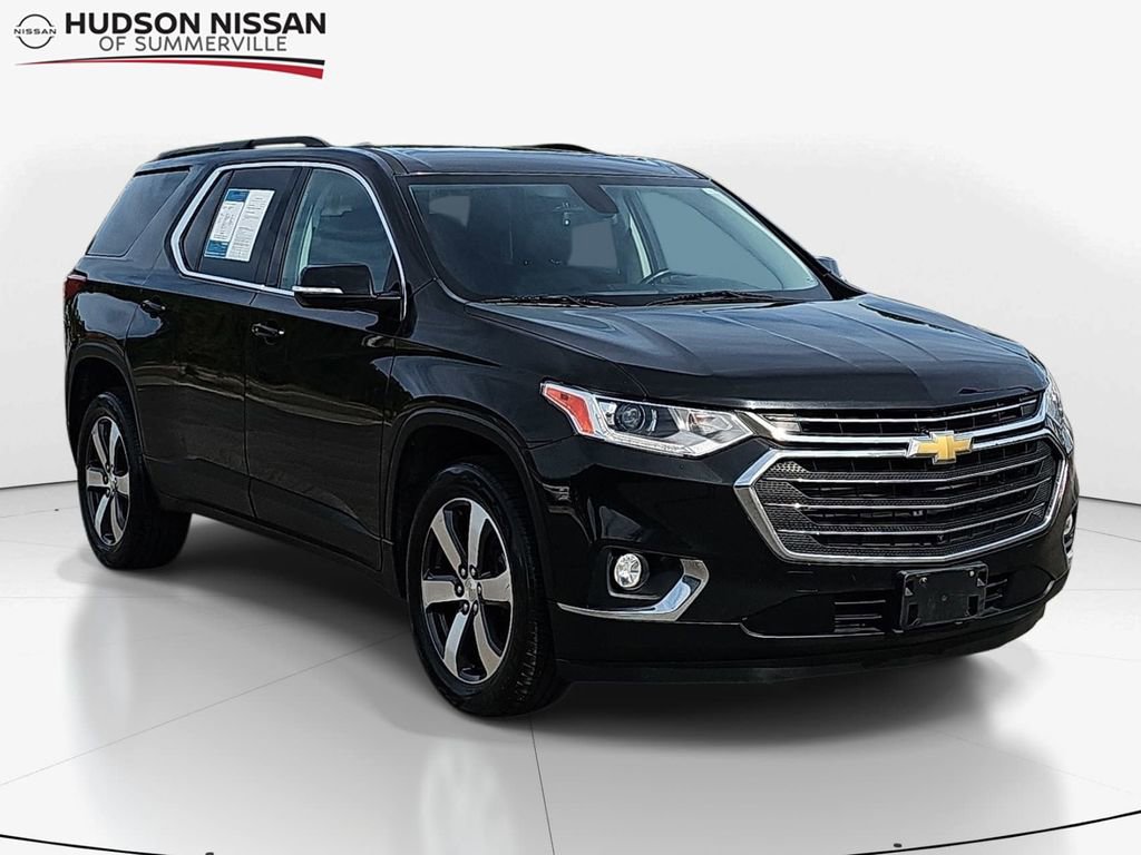 Used 2019 Chevrolet Traverse LT w/ LT Premium Package image 1
