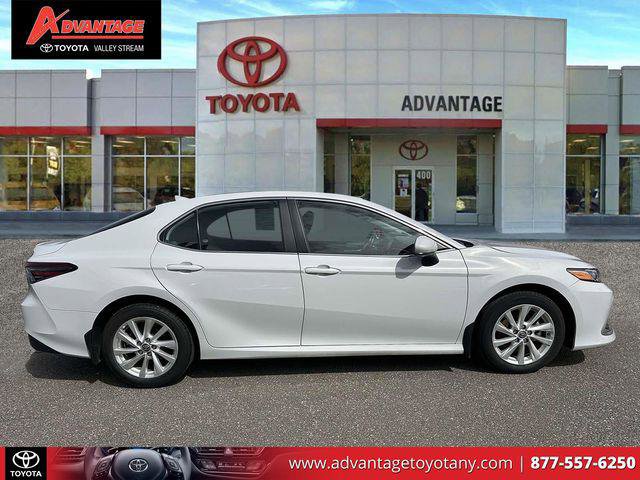 Certified 2023 Toyota Camry LE image 4