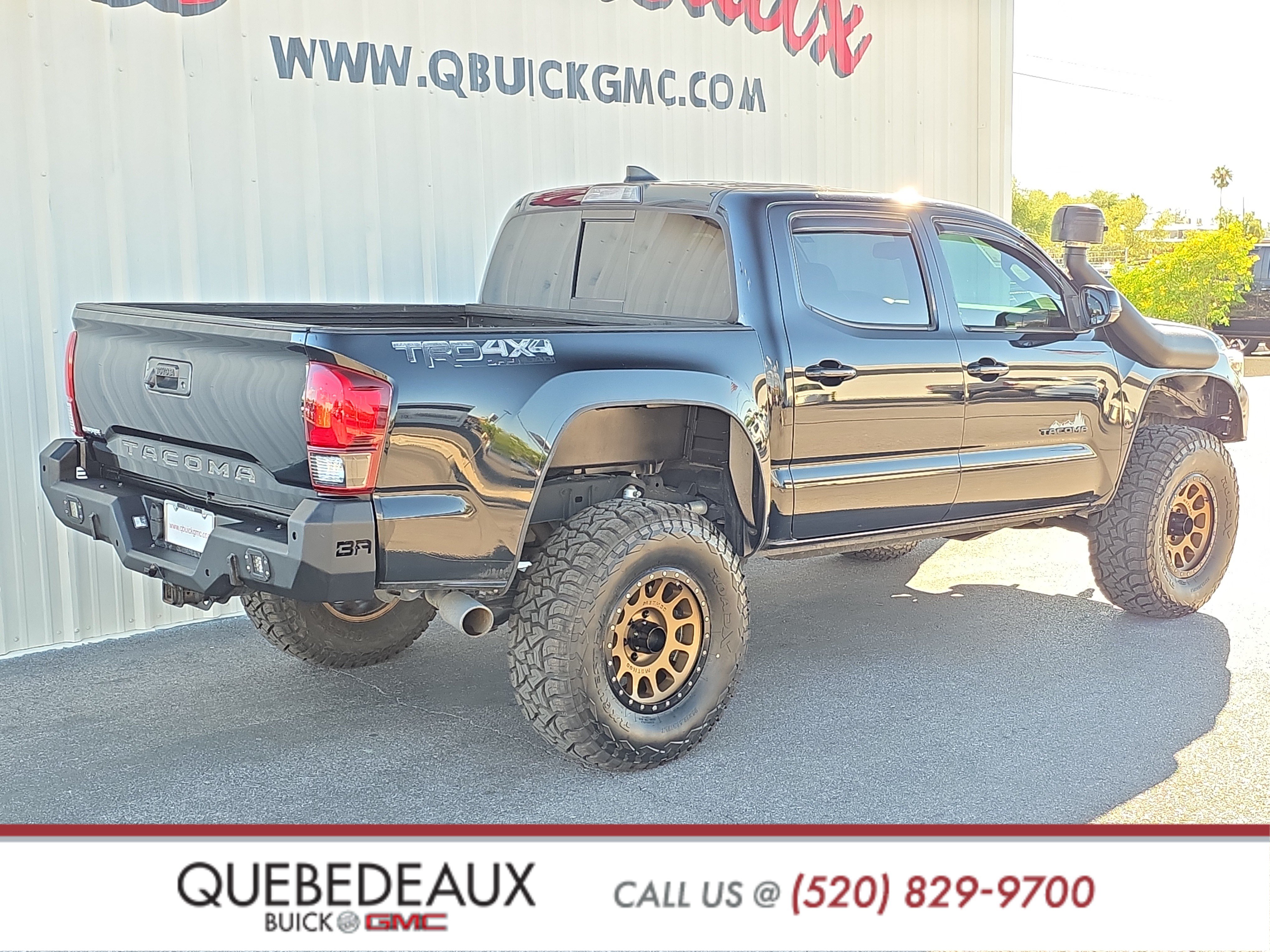 Used 2019 Toyota Tacoma TRD Off-Road AWD/4WD image 8