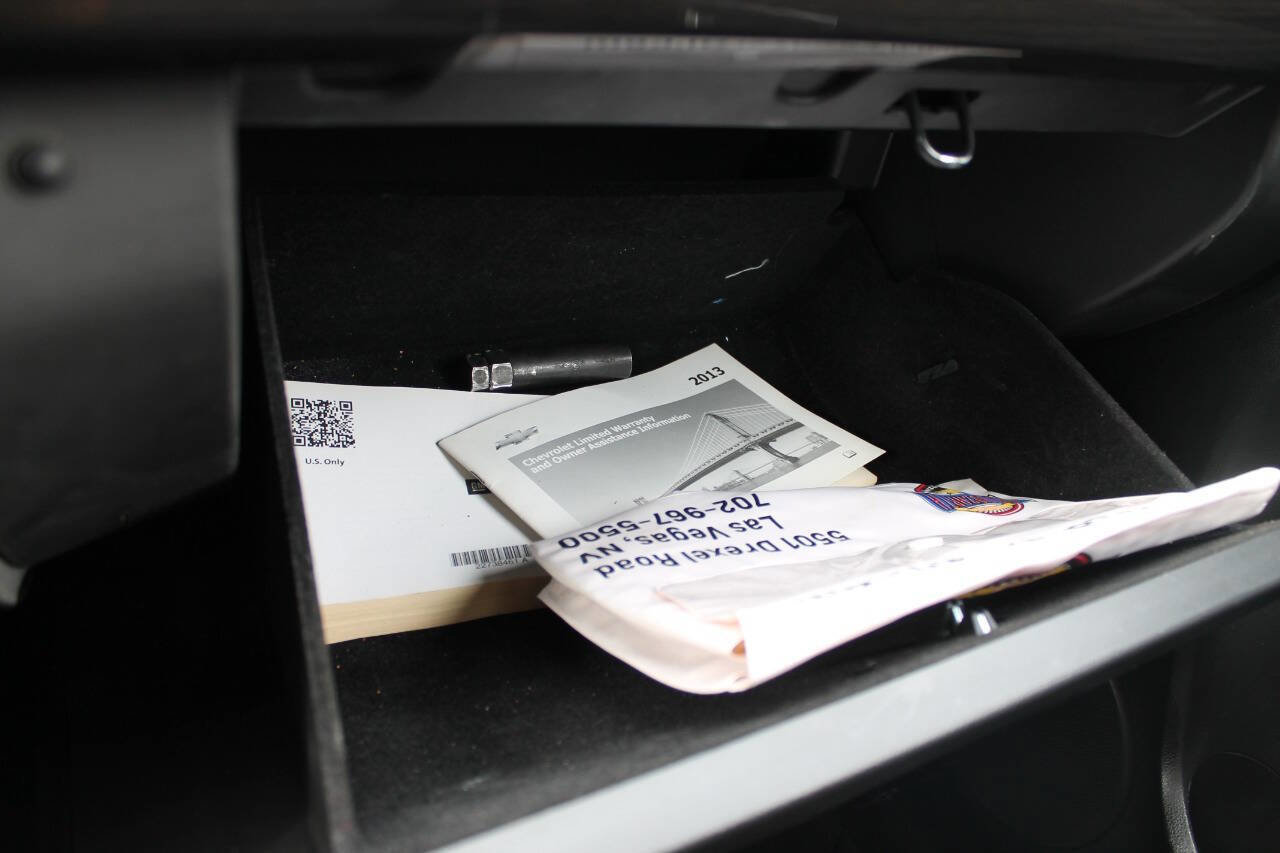 Used 2013 Chevrolet Captiva Sport LS image 36