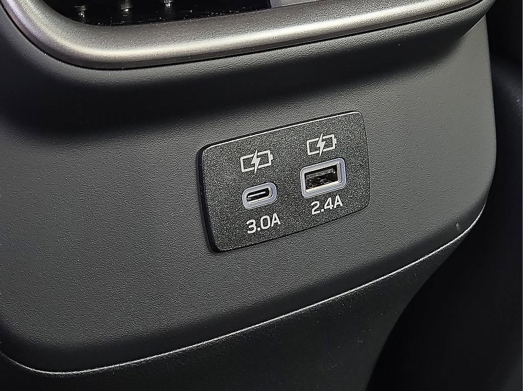 Certified 2025 Subaru Legacy Premium image 11