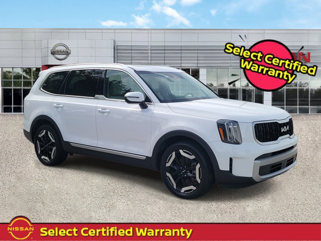 Used 2023 Kia Telluride EX w/ EX Captain's Chair Package