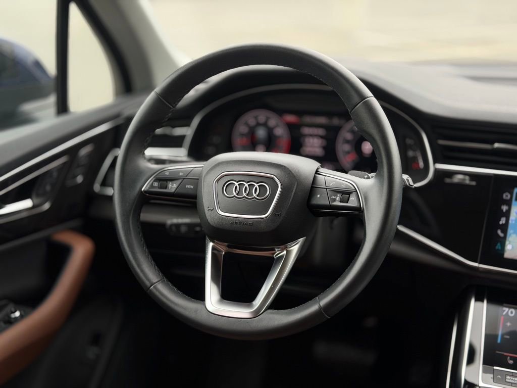 Used 2023 Audi Q7 2.0T Premium Plus w/ Convenience Package AWD/4WD image 12