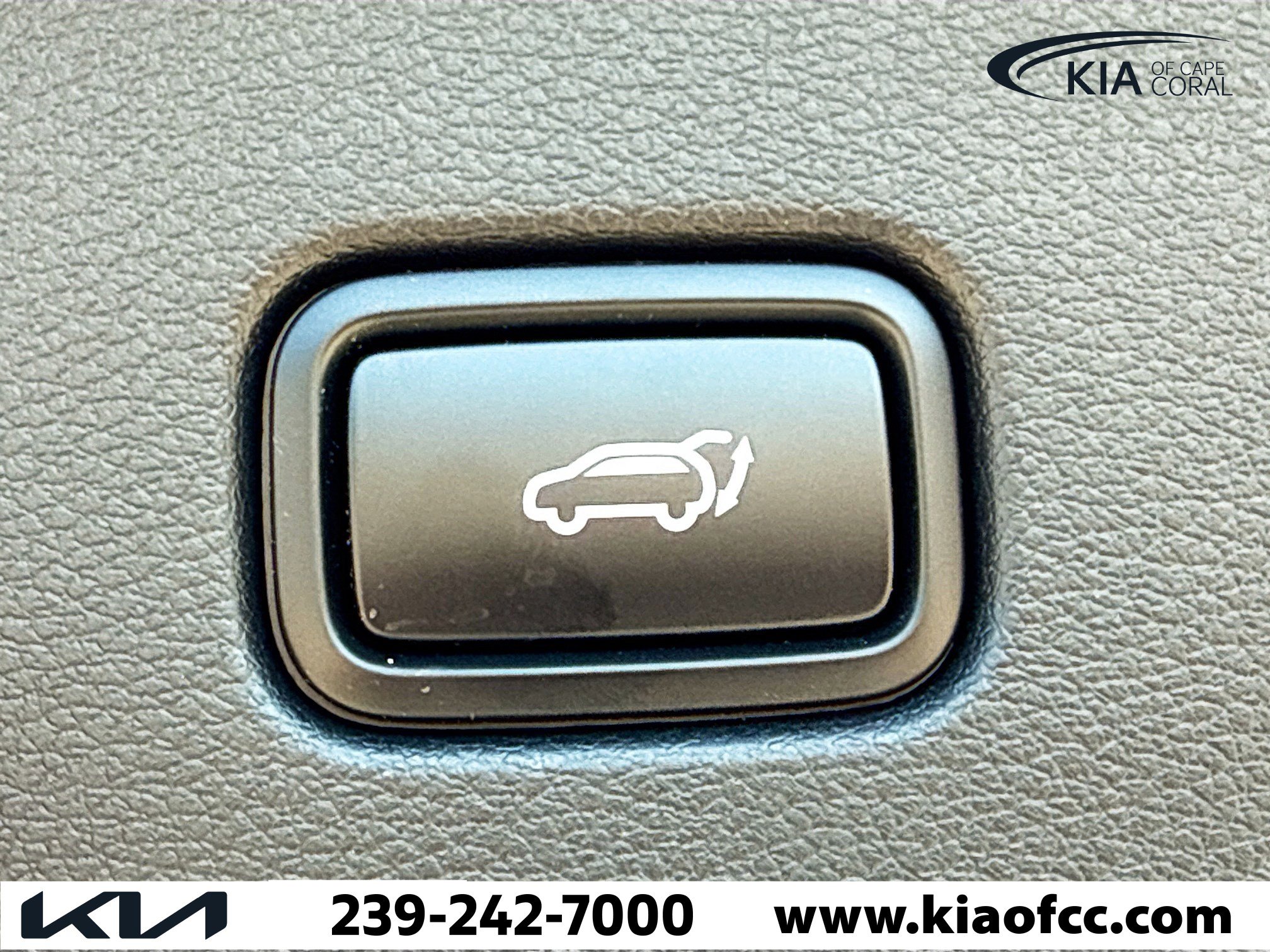 New 2026 Kia Sportage EX image 13