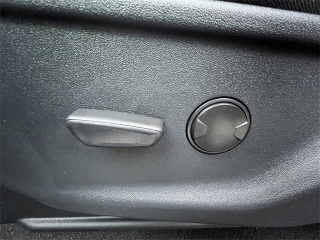 New 2025 Ford F150 Lightning XLT image 12