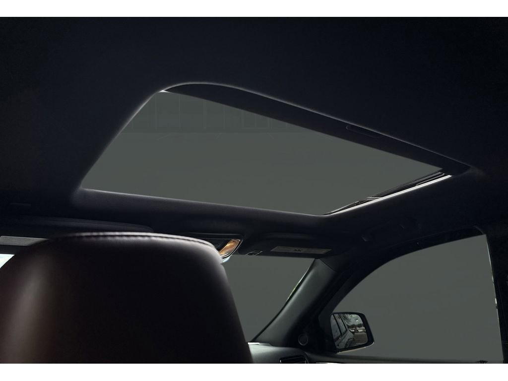 Used 2025 Dodge Durango R/T image 13