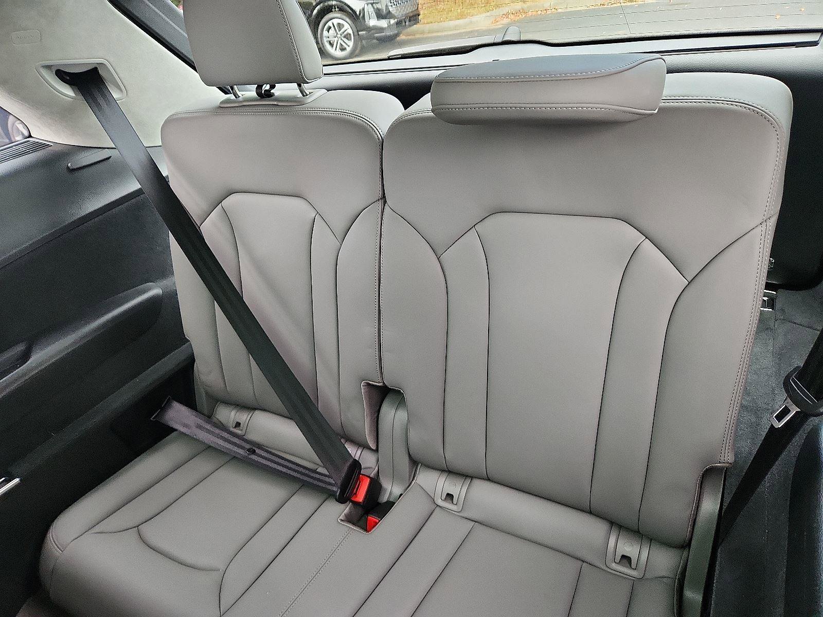 Used 2021 Audi Q7 3.0T Prestige w/ Prestige Package image 11