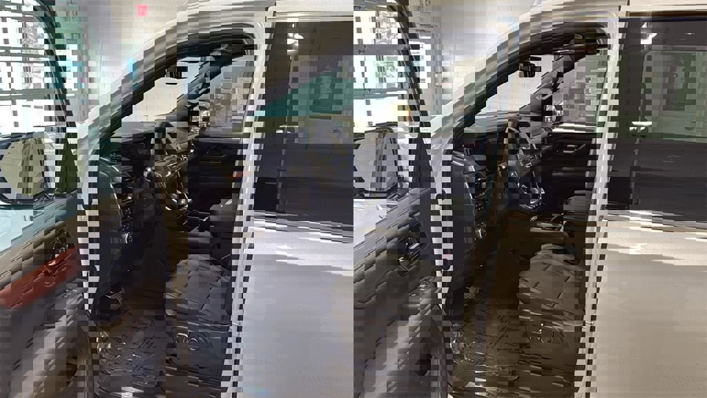 New 2026 GMC Yukon XL Denali w/ Sun & Power Step Package image 22