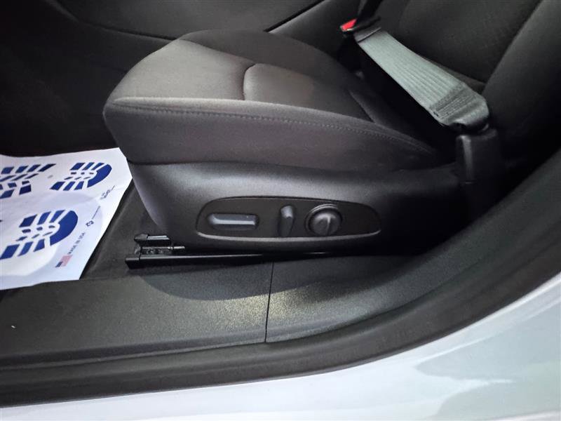 Used 2023 Chevrolet Malibu LS w/ Driver Confidence Package image 38