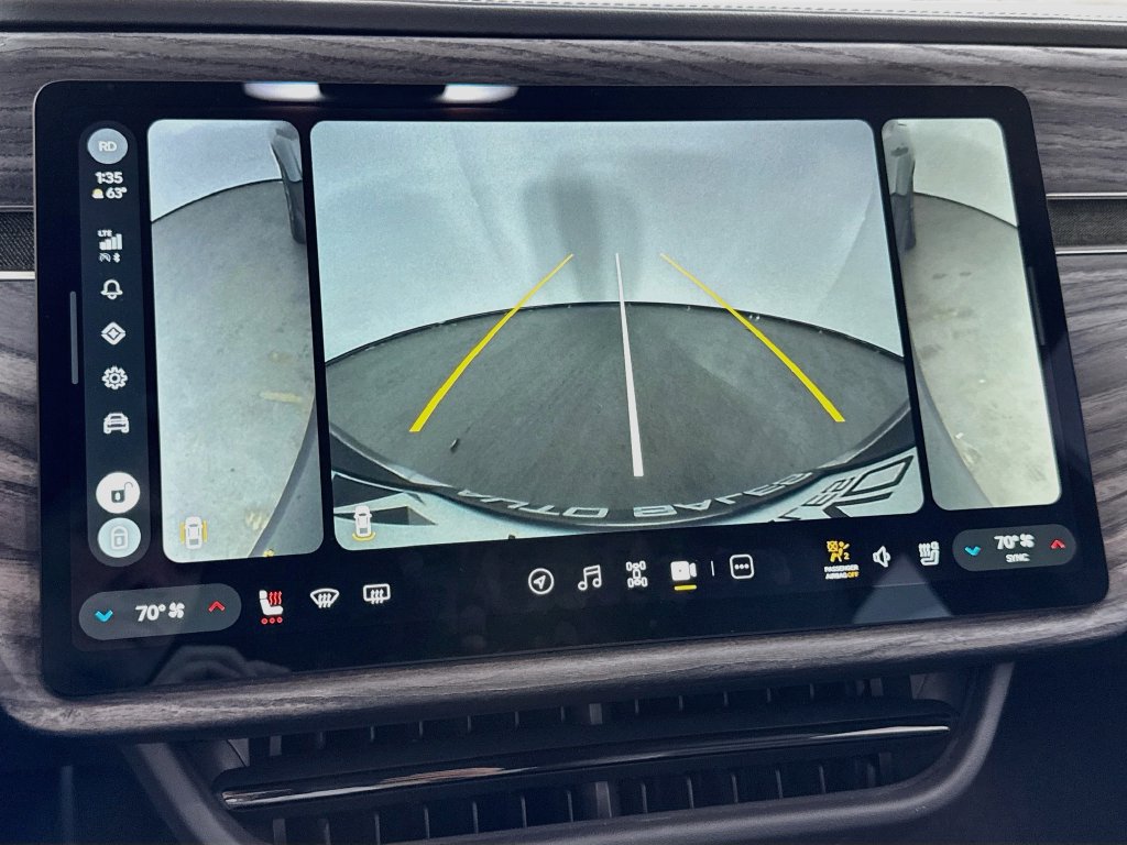 Used 2022 Rivian R1T Adventure AWD/4WD image 38