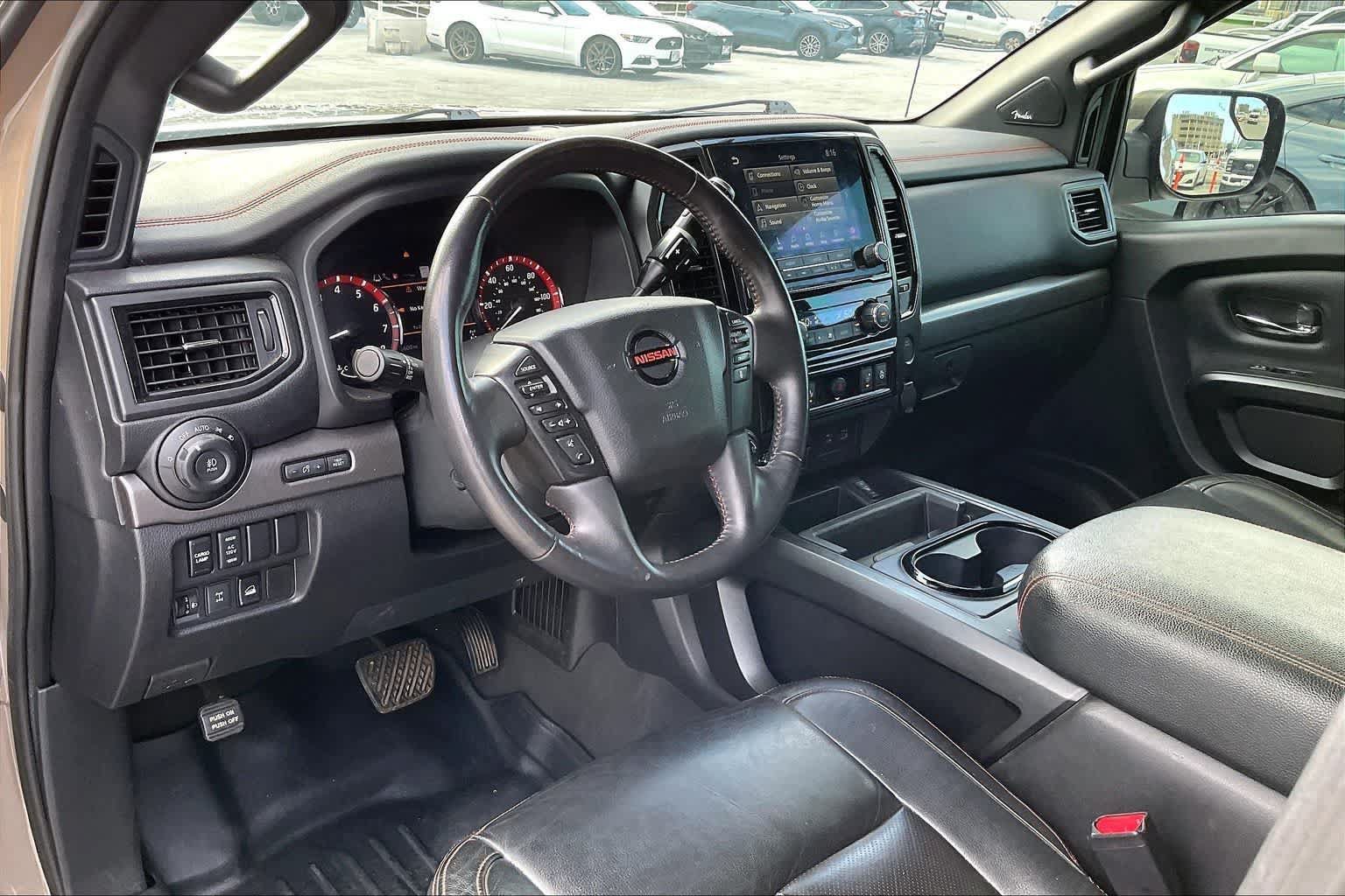 Used 2021 Nissan Titan PRO-4X w/ Pro-4x Convenience Package AWD/4WD image 2