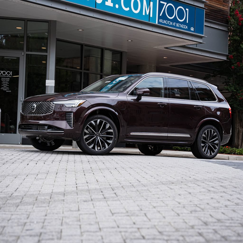 New 2026 Volvo XC90 T8 Ultra w/ Protection Package Premier AWD/4WD image 1
