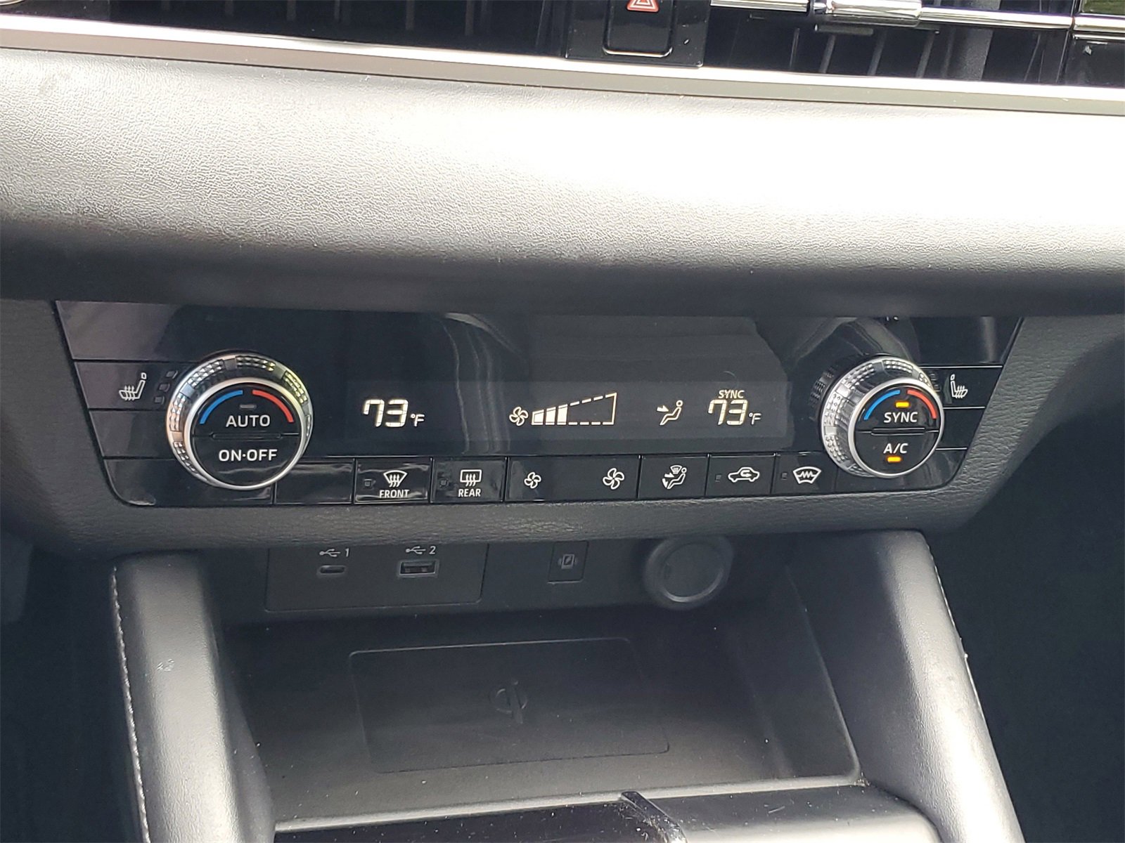 Used 2024 Mitsubishi Outlander SE image 18