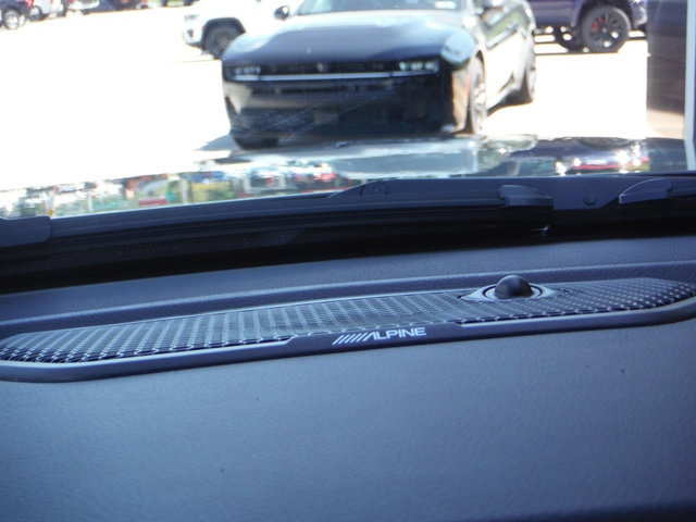 New 2027 RAM 1500 4x4 Crew Cab image 43