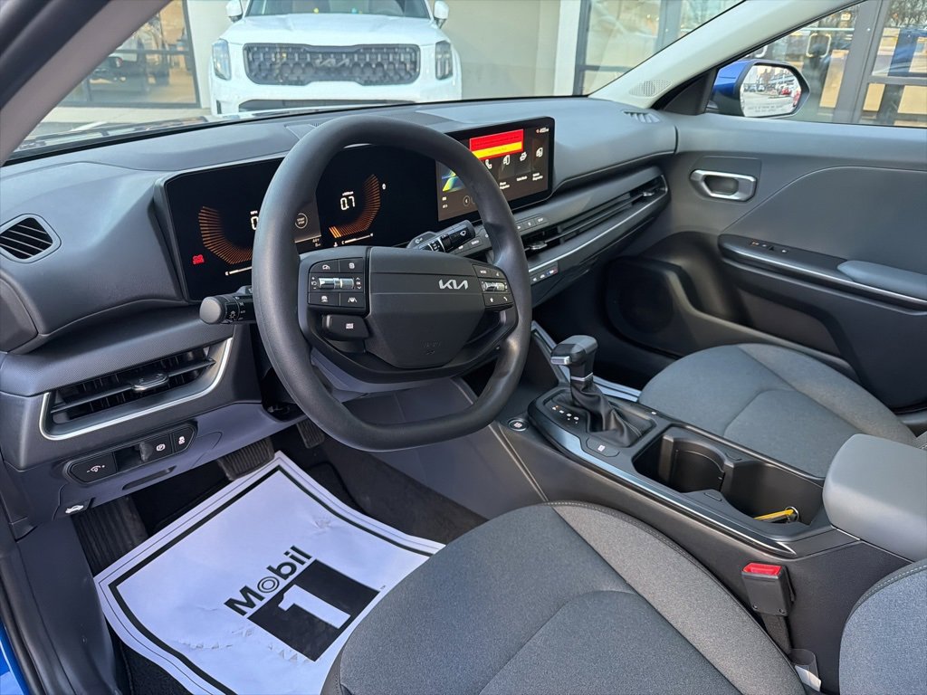 New 2025 Kia K4 LXS image 29