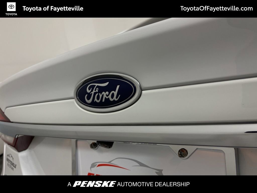 Used 2018 Ford Fusion SE image 11
