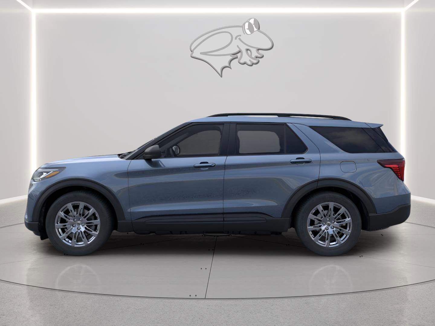 New 2026 Ford Explorer Active w/ Active Comfort Package image 3